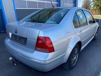 Gebraucht VW Bora 101 PS (74 kW) 2002 Silber Limousine