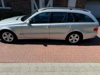 Gebraucht Mercedes E220 Avantgarde 150 PS (110 kW) 2006 Silber Kombi