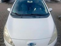 Gebraucht Ford Ka 69 PS (50 kW) 2009 Weiß Kleinwagen