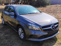 Gebraucht Mercedes A160 90 PS (66 kW) 2017 Grau Limousine