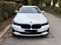 Gebraucht BMW 530 Performance 286 PS (210 kW) 2021 Weiß Kombi