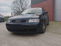 Gebraucht Audi A3 Ambiente 102 PS (75 kW) 1999 Schwarz Limousine