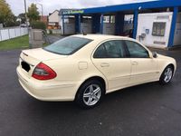 Gebraucht Mercedes E200 136 PS (100 kW) 2009 Beige Limousine