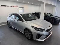 Gebraucht Kia ProCeed GT GT 204 PS (150 kW) 2019 (kcs) sparklingsilber met. Kleinwagen