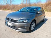 Gebraucht VW Polo Trendline 75 PS (55 kW) 2018 Silber Kleinwagen