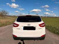 Gebraucht Hyundai ix35 Trend 166 PS (122 kW) 2014 Weiß SUV