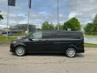 Gebraucht Mercedes V300 237 PS (174 kW) 2025 Schwarz Van / Kleinbus