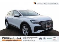 Gebraucht Audi e-tron Basis 194 kW (265 PS) 2023 Gletscherweiß metallic SUV