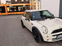 Second-hand Mini ONE 90 CP (66 kW) 2005 Hatchback
