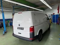 Gebraucht VW Transporter 102 PS (75 kW) 2019 Weiß Van