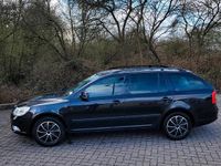 Gebraucht Skoda Octavia 122 PS (89 kW) 2012 Schwarz Kombi