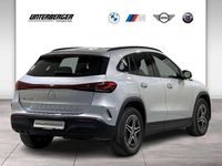 Gebraucht Mercedes EQA250 AMG line 139 kW (190 PS) 2022 Iridiumsilber metallic SUV