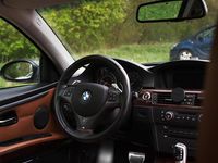 Gebraucht BMW 325 220 PS (161 kW) 2008 Schwarz Coupé