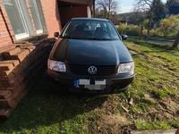 Second-hand VW Polo Basis 60 CP (44 kW) 1999 Negru Berlinǎ