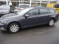 Gebraucht VW Passat 150 PS (110 kW) 2018 Grau Kombi