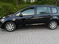 Gebraucht VW Touran Trendline 110 PS (80 kW) 2015 Schwarz Van / Kleinbus