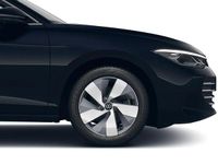 Gebraucht VW Passat R 150 PS (110 kW) 2025 Grenadillschwarz metallic Kombi