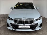 Gebraucht BMW 520 Comfort Edition 197 PS (144 kW) 2025 Grau Limousine