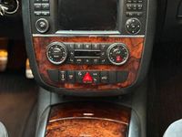 Gebraucht Mercedes R320 224 PS (164 kW) 2009 Silber Van / Kleinbus