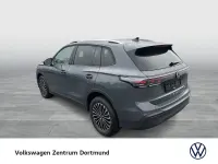 Gebraucht VW Tiguan Life 204 PS (150 kW) 2025 Delfingrau metallic SUV