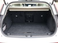 Gebraucht Volvo V60 Inscription 253 PS (186 kW) 2021 Weiß Kombi