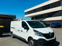 Gebraucht Renault Trafic 121 PS (88 kW) 2018 Weiß Van / Kleinbus