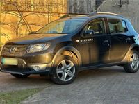 Gebraucht Dacia Sandero Stepway 90 PS (66 kW) 2013 Schwarz SUV