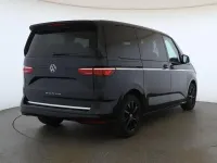 Gebraucht VW Multivan Style 150 PS (110 kW) 2025 Schwarz Van / Kleinbus