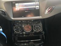 Gebraucht Citroën C3 SELECTION 83 PS (61 kW) 2016 Schwarz Kleinwagen