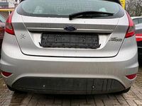 Gebraucht Ford Fiesta 68 PS (50 kW) 2009 Grau Kleinwagen