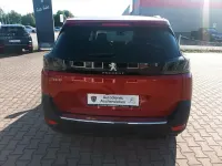 Gebraucht Peugeot 5008 Allure 177 PS (130 kW) 2021 Lackierung ultimaterot (metallic) SUV