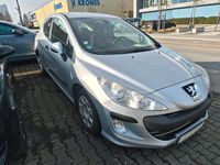 Gebraucht Peugeot 308 95 PS (69 kW) 2010 Silber Limousine