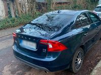 Gebraucht Volvo S60 215 PS (158 kW) 2013 Blau Limousine