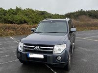 Gebraucht Mitsubishi Pajero Instyle 199 PS (146 kW) 2010 Blau SUV