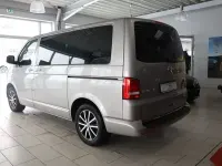 Używany VW Multivan Highline 179 KM (131 kW) 2015 Beżowy Minivan