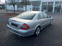 Gebraucht Mercedes E280 231 PS (169 kW) 2007 Silber Limousine