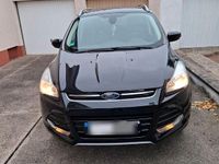Gebraucht Ford Kuga Trend 120 PS (88 kW) 2015 Schwarz SUV