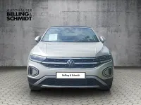 Gebraucht VW T-Roc Cabriolet Style 110 PS (80 kW) 2023 Ivory silver (metallic) Cabrio