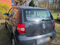 Gebraucht VW Fox 60 PS (44 kW) 2008 Schwarz Kleinwagen
