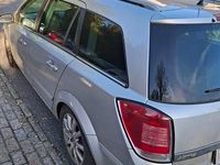 Gebraucht Opel Astra 105 PS (77 kW) 2005 Silber Kombi