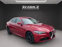 Gebraucht Alfa Romeo Giulia 209 PS (153 kW) 2022 Rot Limousine