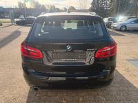 Gebraucht BMW 218 Active Tourer Advantage 150 PS (110 kW) 2017 Schwarz Van / Kleinbus