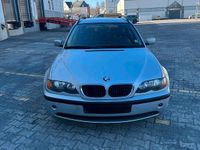Gebraucht BMW 318 143 PS (105 kW) 2002 Silber Kombi