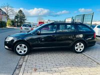 Gebraucht Skoda Octavia Elegance 140 PS (102 kW) 2012 Schwarz Kombi