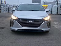 Gebraucht Hyundai Ioniq Trend 141 PS (103 kW) 2017 Silber Kleinwagen