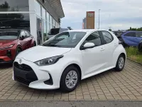 Neu Toyota Yaris Active 116 PS (85 kW) 2026 Other Kleinwagen