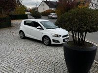 Gebraucht Chevrolet Aveo 116 PS (85 kW) 2012 Weiß Kleinwagen