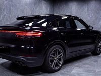 Gebraucht Porsche Cayenne Coupe 462 PS (339 kW) 2022 Schwarz Coupé