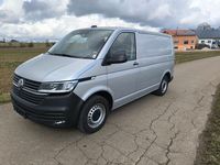 Gebraucht VW Transporter 150 PS (110 kW) 2021 Silber Van