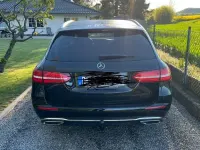 Gebraucht Mercedes E220 194 PS (142 kW) 2019 Schwarz Limousine